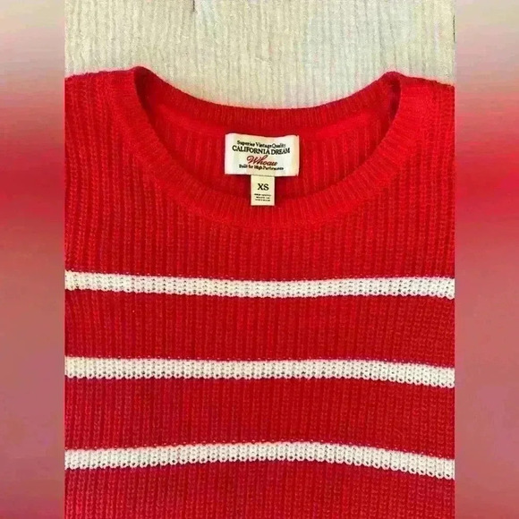 whoau Sweaters - Who.A.U California Dream Vintage Red & White Striped Knit Sweater Pullover | XS
